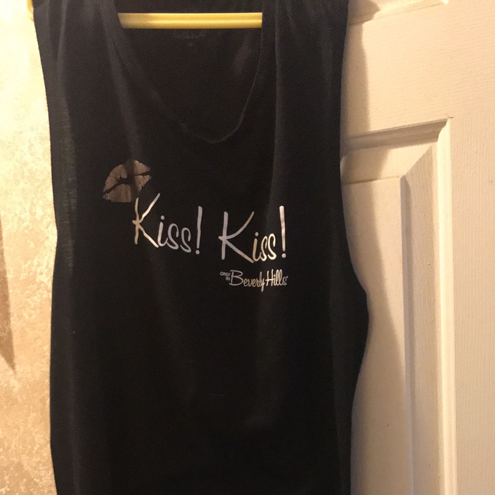Kiss kiss only in Beverly Hills tank top